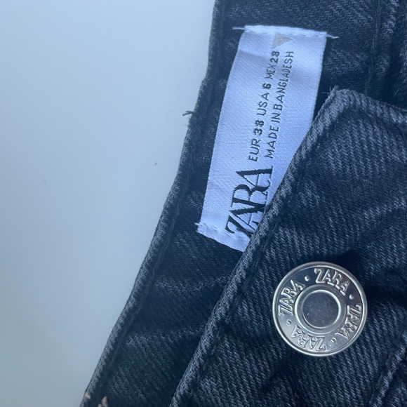 Black Zara jean shorts, great condition never worn, size 6 - Picture 4 of 5